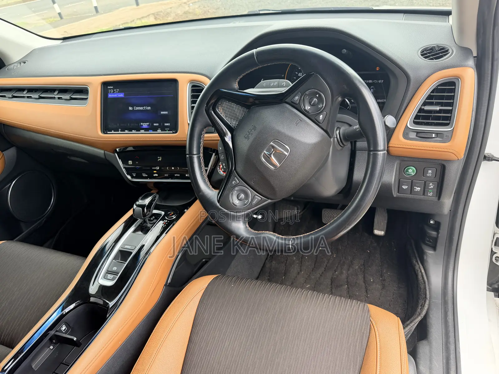 Honda Vezel 1.5 Hybrid 2WD 2018 Pearl