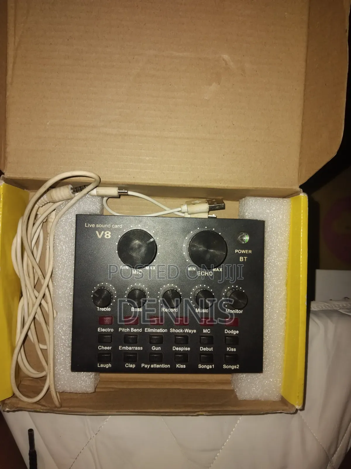 Bm- 800 Condenser Mic and V8 Sound Card