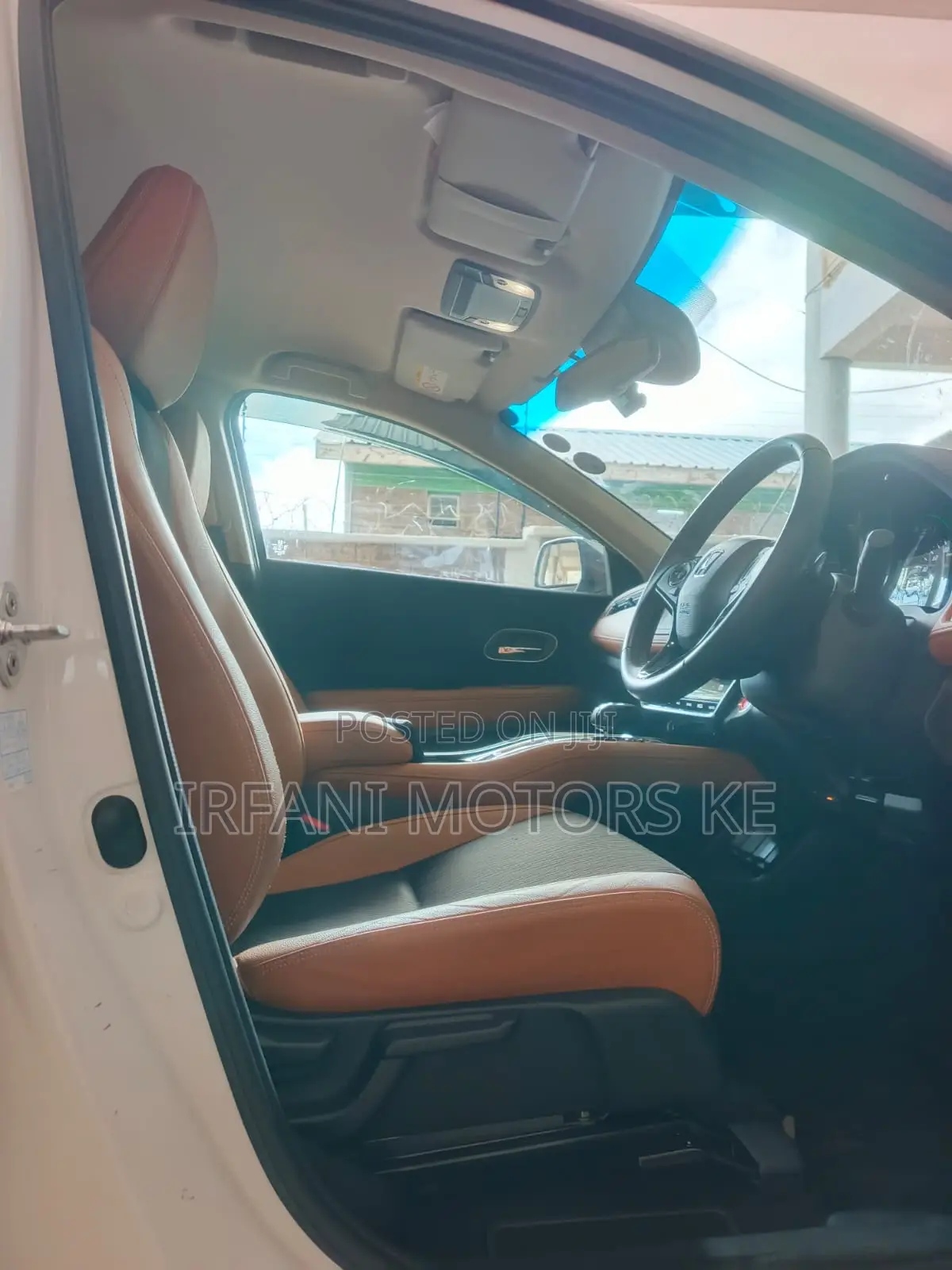 Honda Vezel 1.5 Hybrid 2WD 2019 Silver