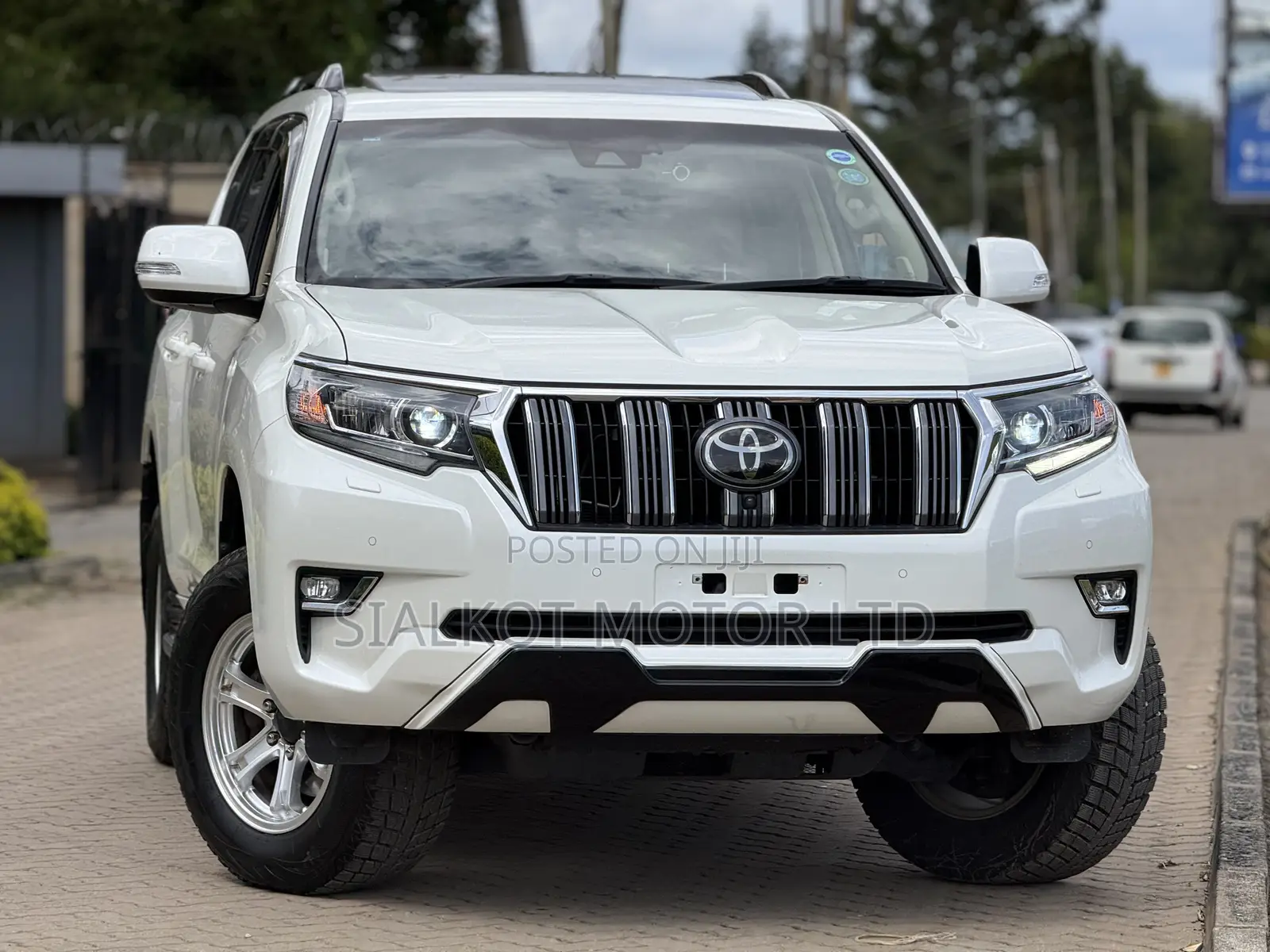 Toyota Land Cruiser Prado 2.7 2020 White