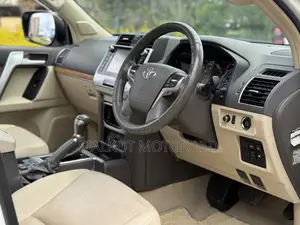 Toyota Land Cruiser Prado 2.7 2020 White