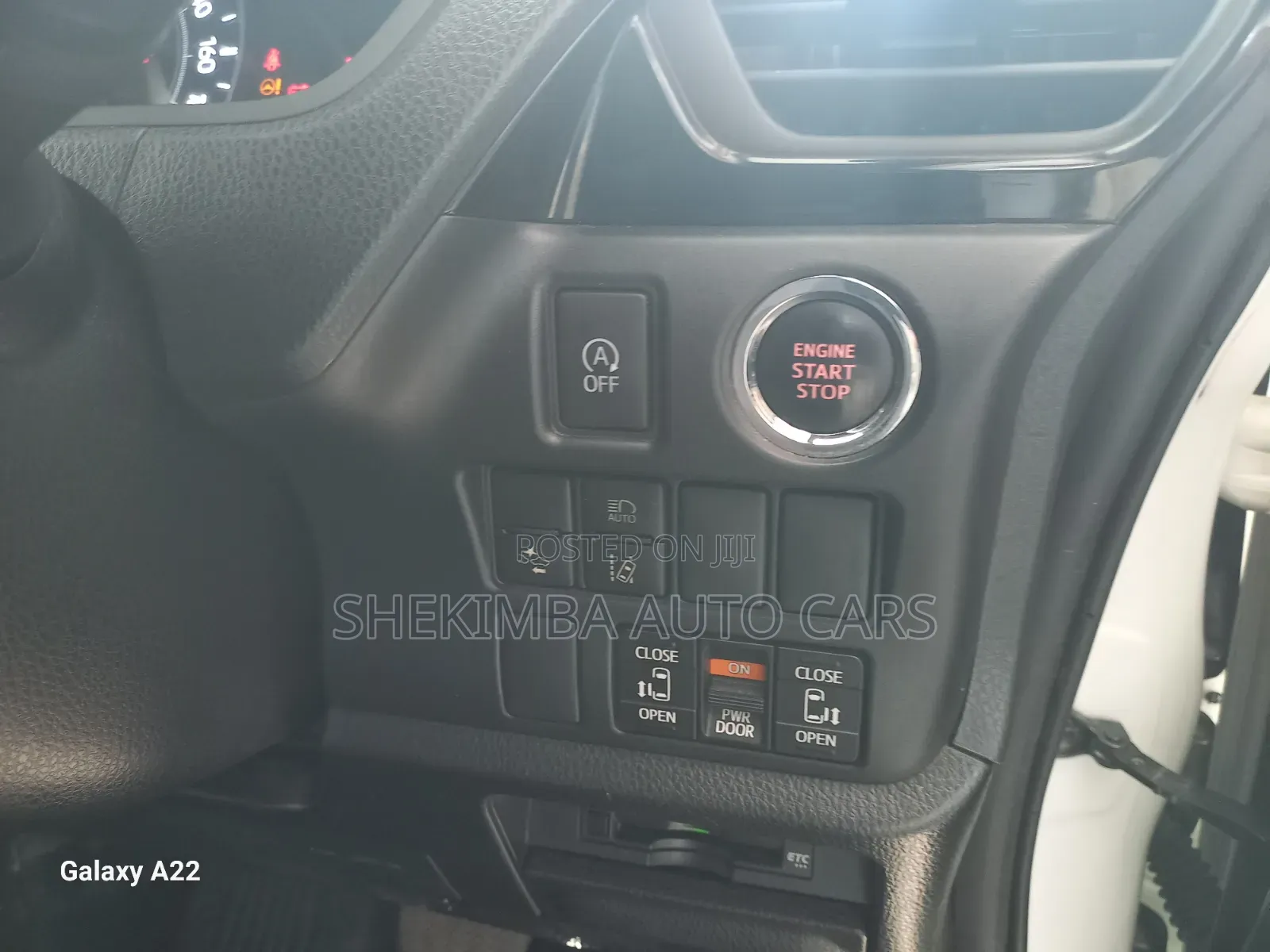 Toyota Voxy 2019 White