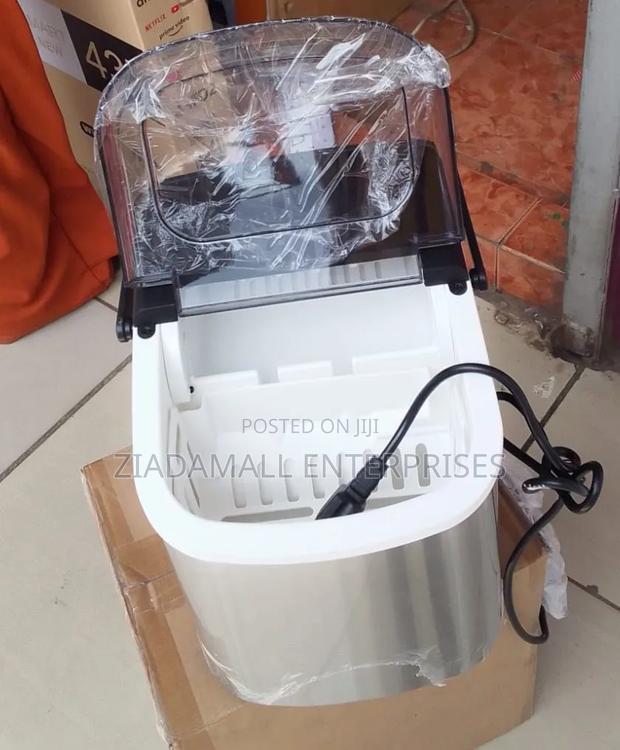 Ice Cube Maker ,Compact Design, Powerful Performance - main view
