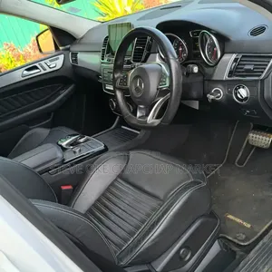 Mercedes-Benz GLE-Class 2016 White
