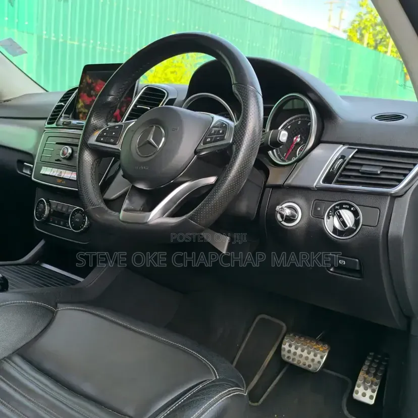 Mercedes-Benz GLE-Class 2016 White