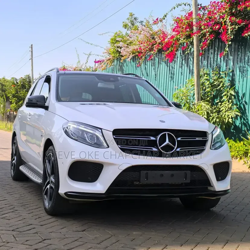 Mercedes-Benz GLE-Class 2016 White
