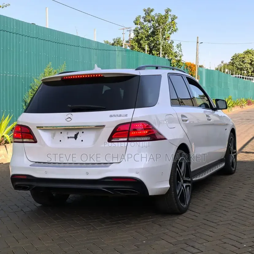 Mercedes-Benz GLE-Class 2016 White