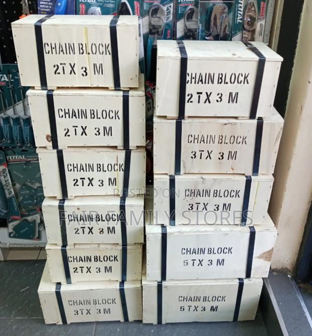 Chain Block 2tone by 3 Meters