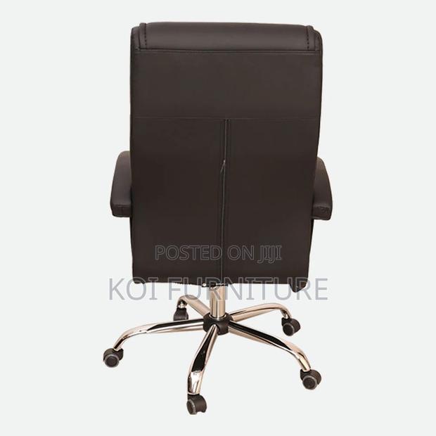 Office Chairs; Executive Leather Office Chair With High Backrest - thumbnail 3