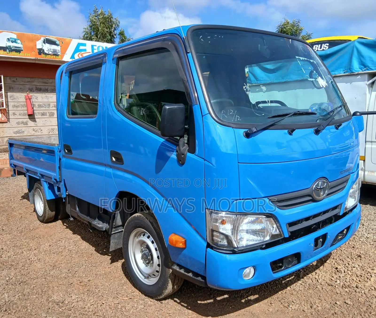 Toyota Dyna Double Cabin