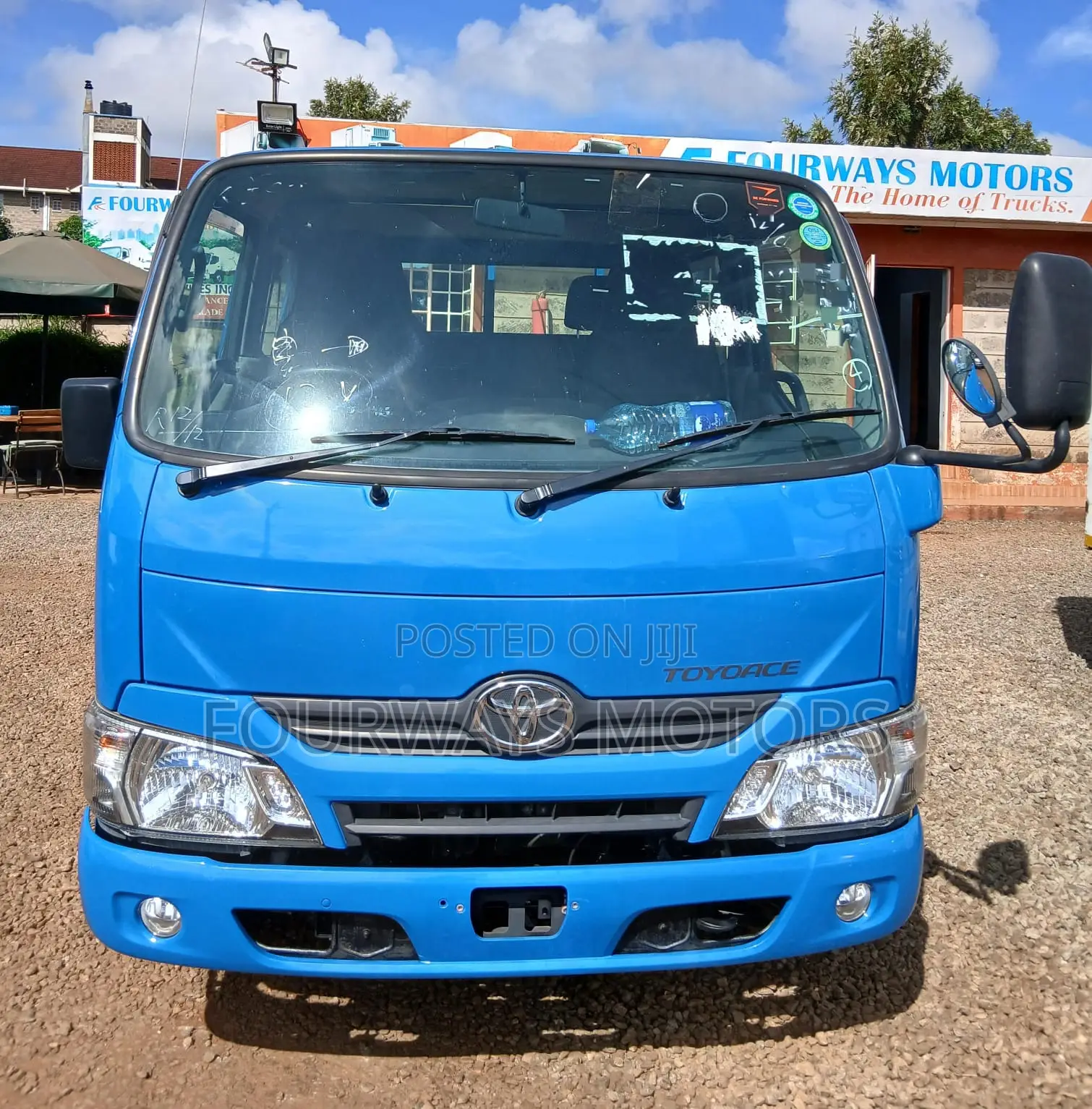 Toyota Dyna Double Cabin
