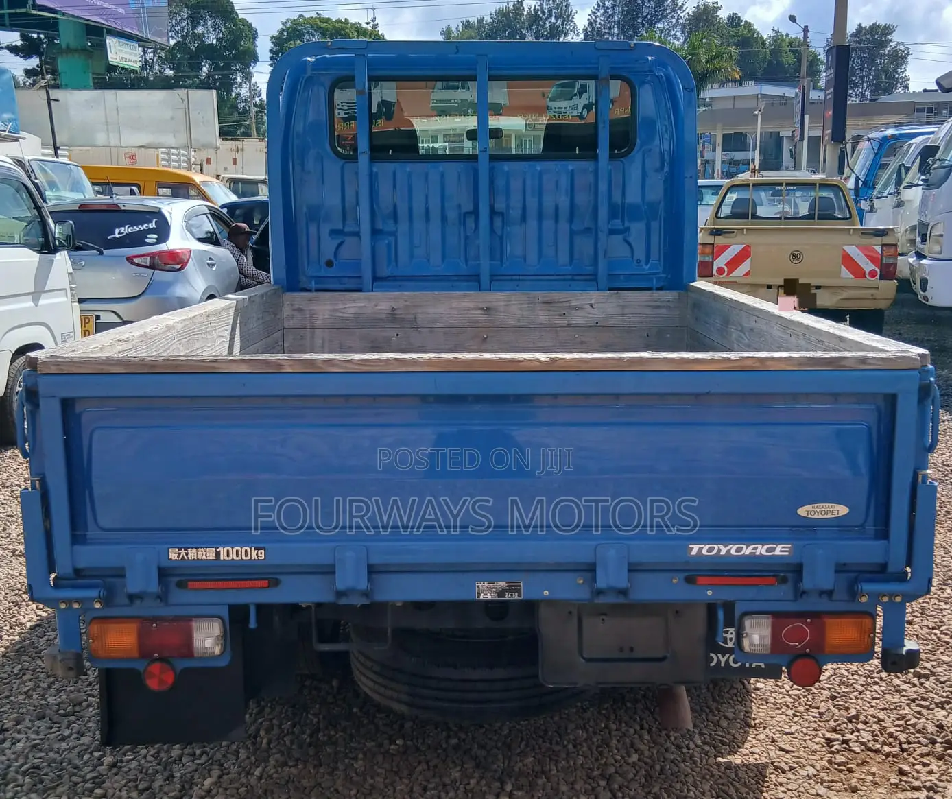 Toyota Dyna Double Cabin