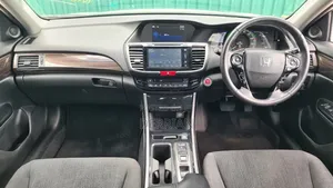 Honda Accord 2018 Pearl