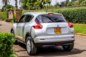 Nissan Juke S 2012 Silver