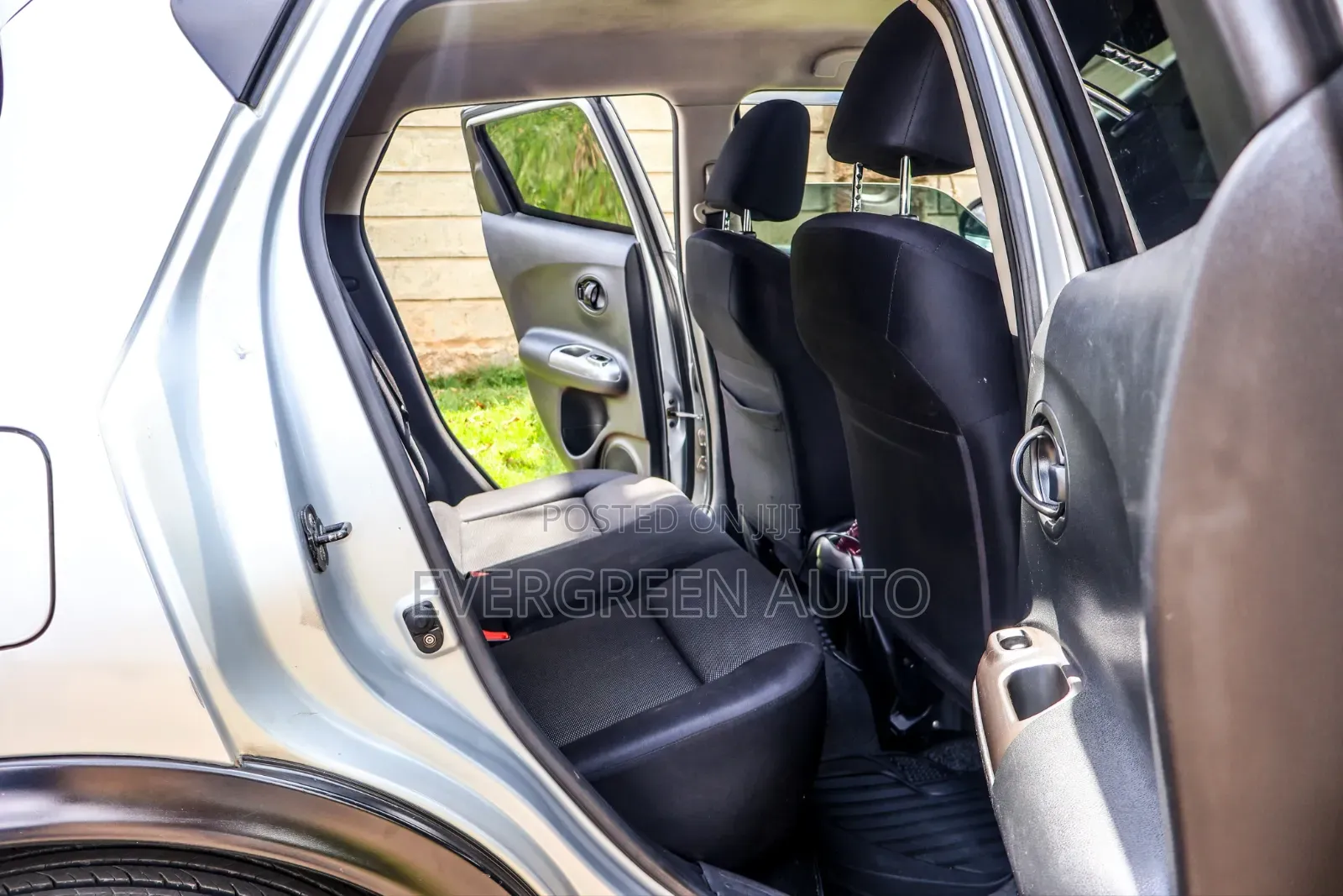 Nissan Juke S 2012 Silver