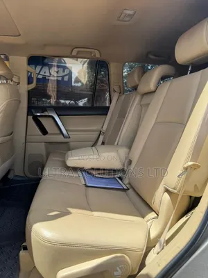 Toyota Land Cruiser 2014 Gray