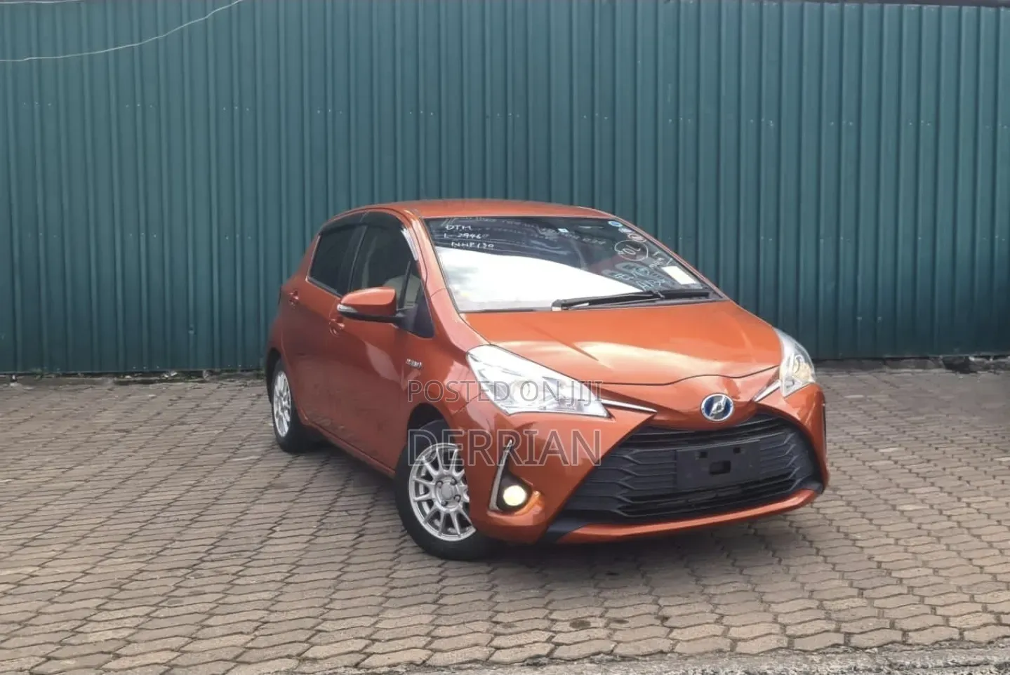 Toyota Vitz 2019 Orange