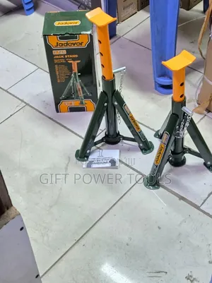 Strong 3 Ton Jack Stand/Jadever 3 Ton Jack Stands.