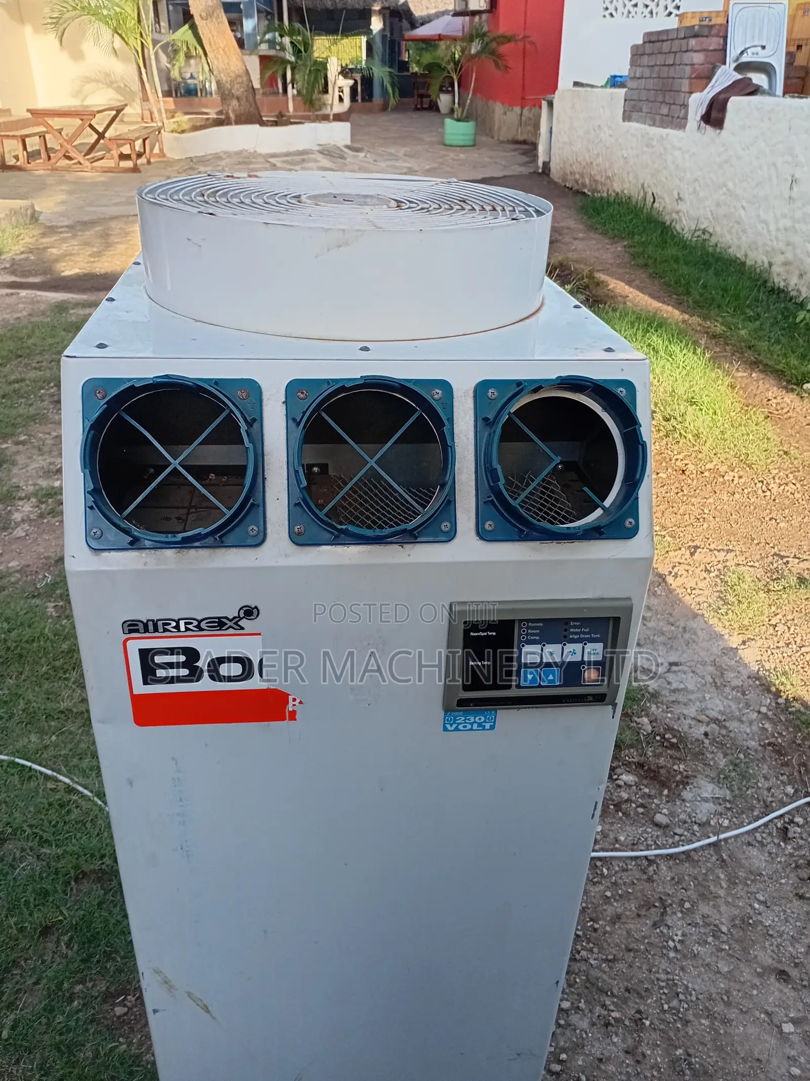 Compact Air Conditioner
