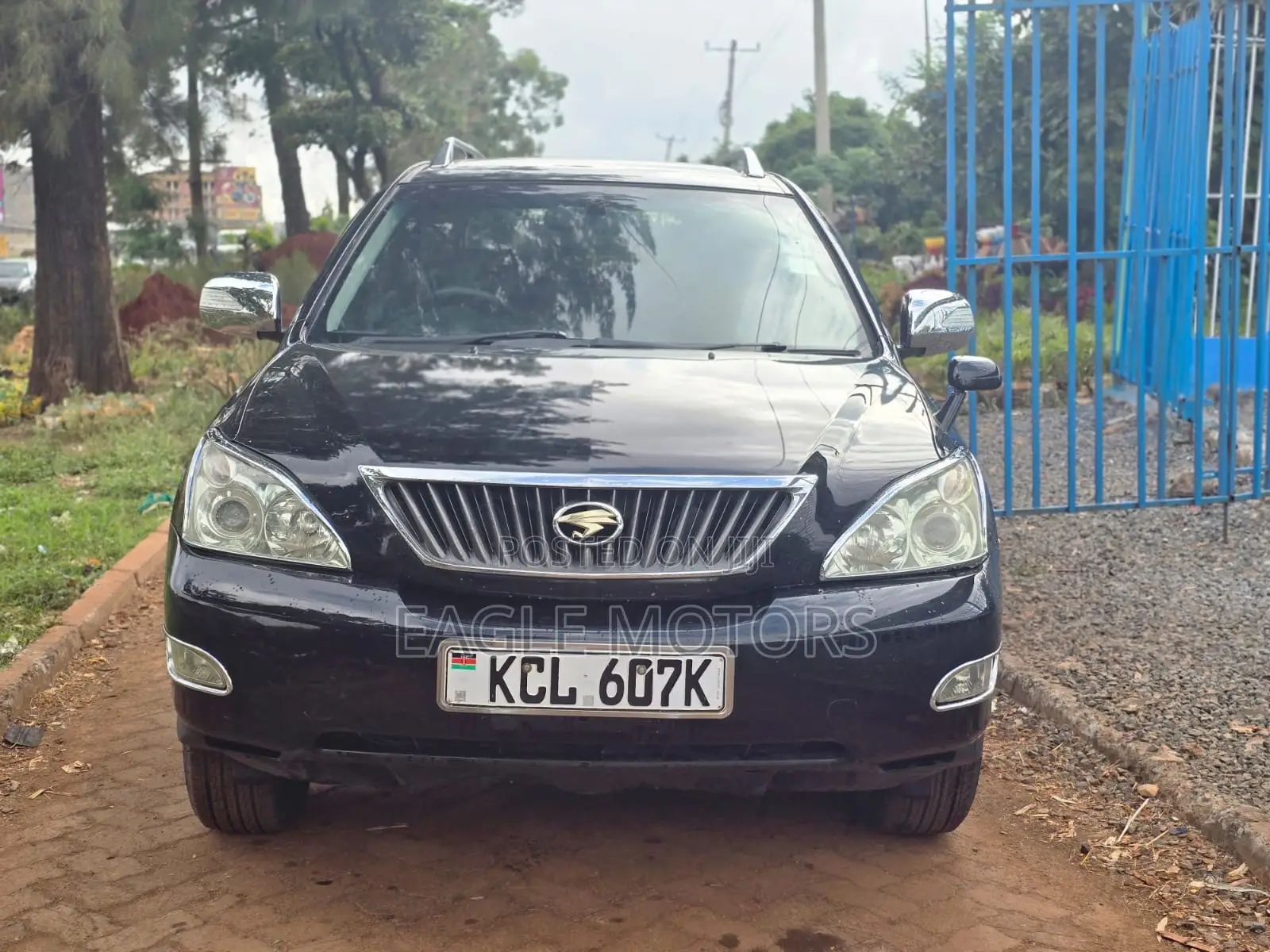 Toyota Harrier 2.4 2012 Black