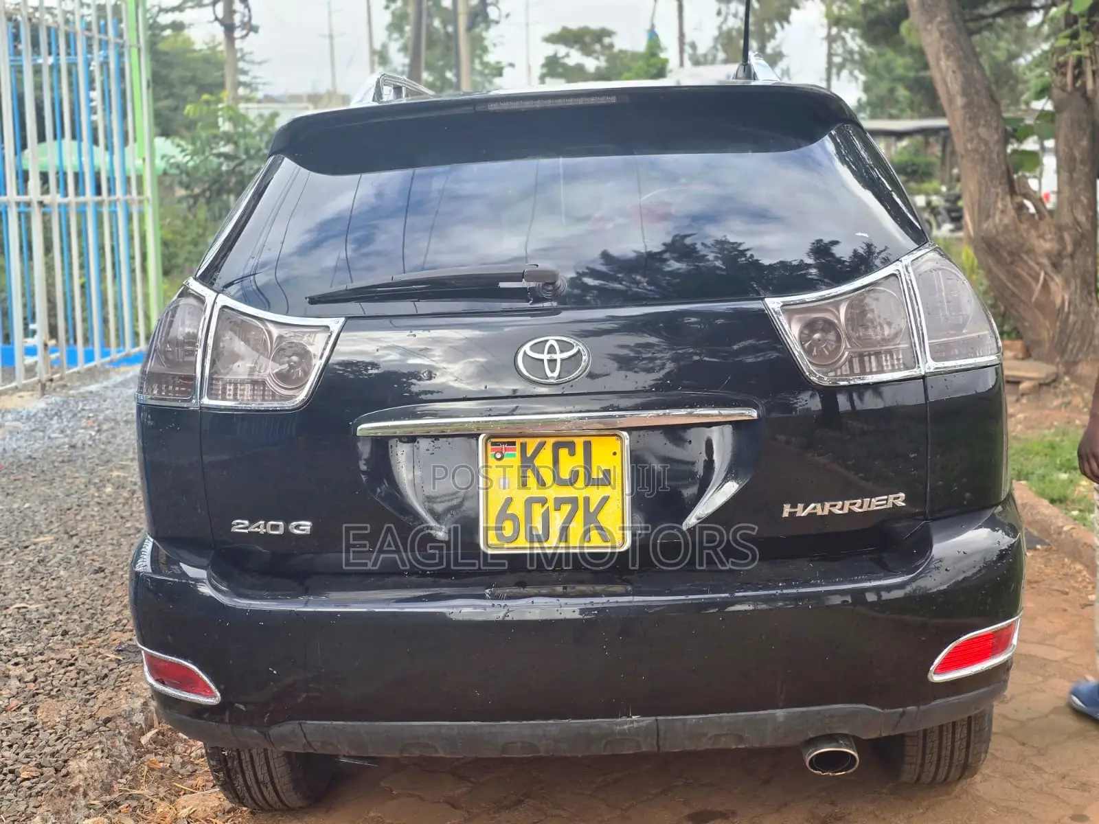 Toyota Harrier 2.4 2012 Black