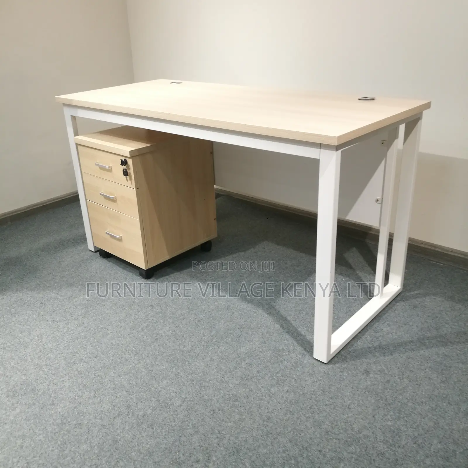 1200mm Custom Generic Homework Desk