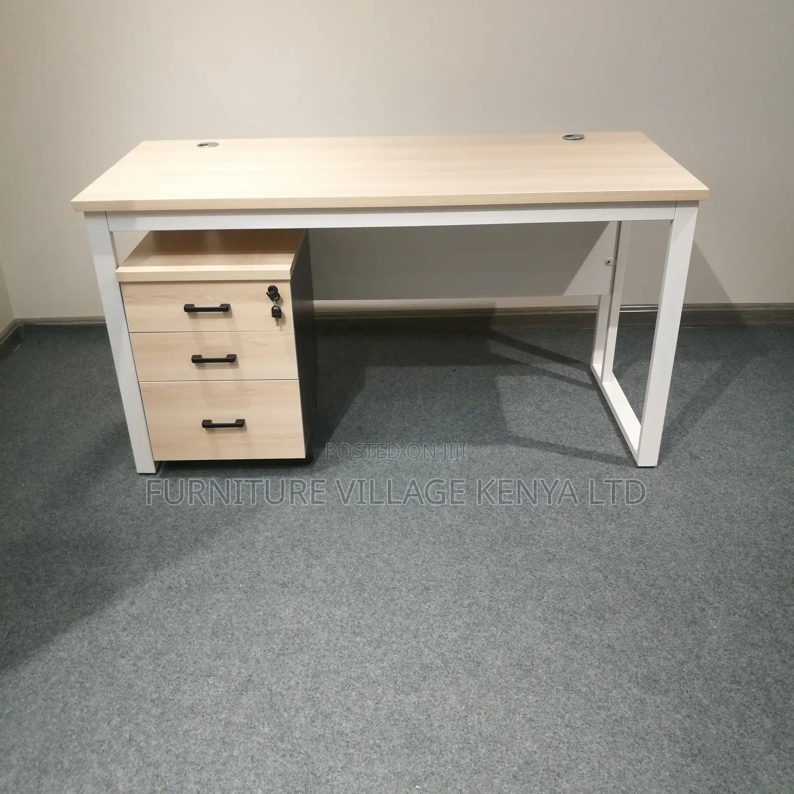 1200mm Custom Generic Homework Desk