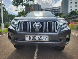 Toyota Land Cruiser Prado 3.0 D-4D 5dr 2009 Gray