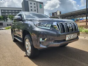 Toyota Land Cruiser Prado 3.0 D-4D 5dr 2009 Gray