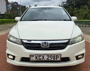 Honda Stream 2011 White