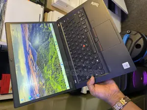 Laptop Lenovo Thinkpad T14s Gen 1 16GB Intel Core i7 SSD 512GB