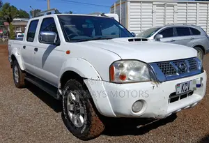 Nissan Hardbody 2019 White