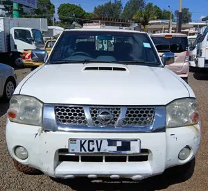 Nissan Hardbody 2019 White
