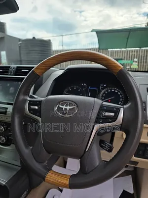 Toyota Land Cruiser Prado 2019 Black