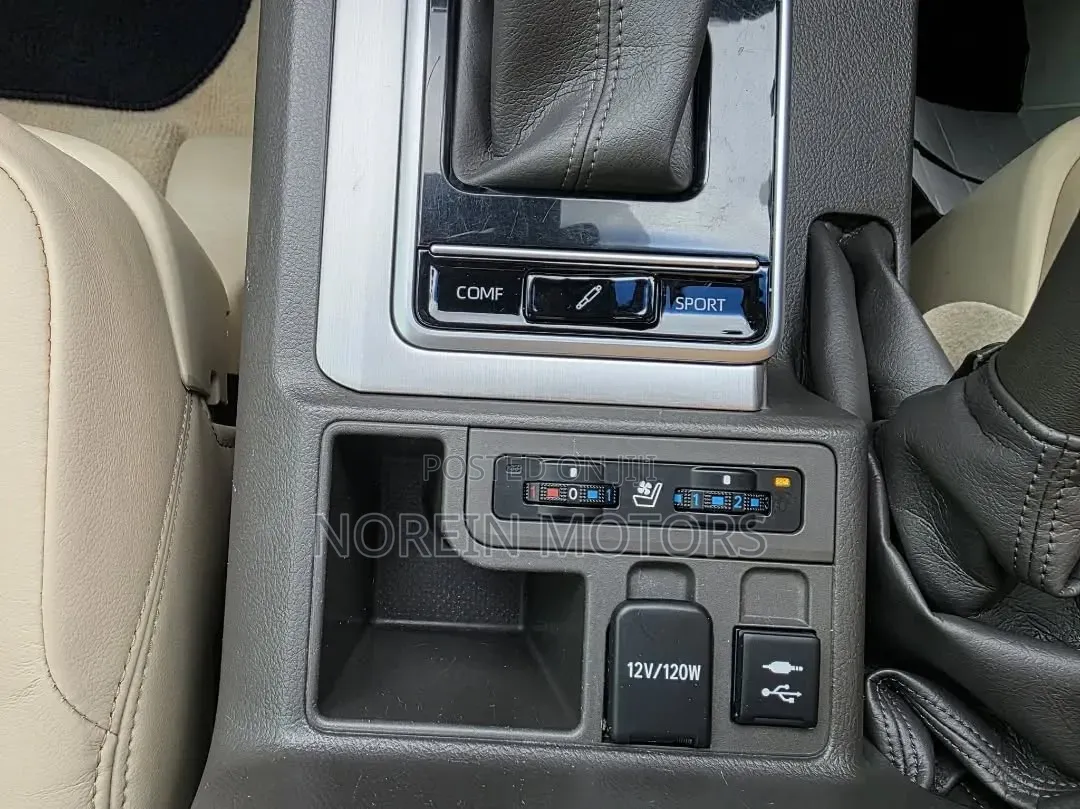 Toyota Land Cruiser Prado 2019 Black