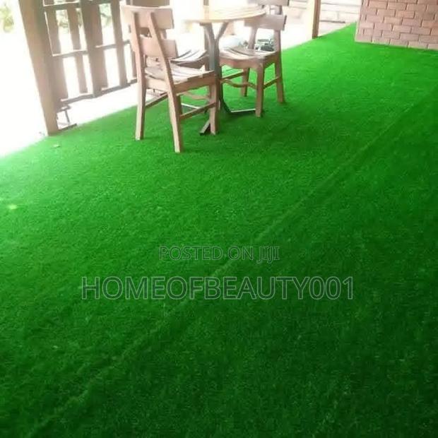 Green Grass Carpet