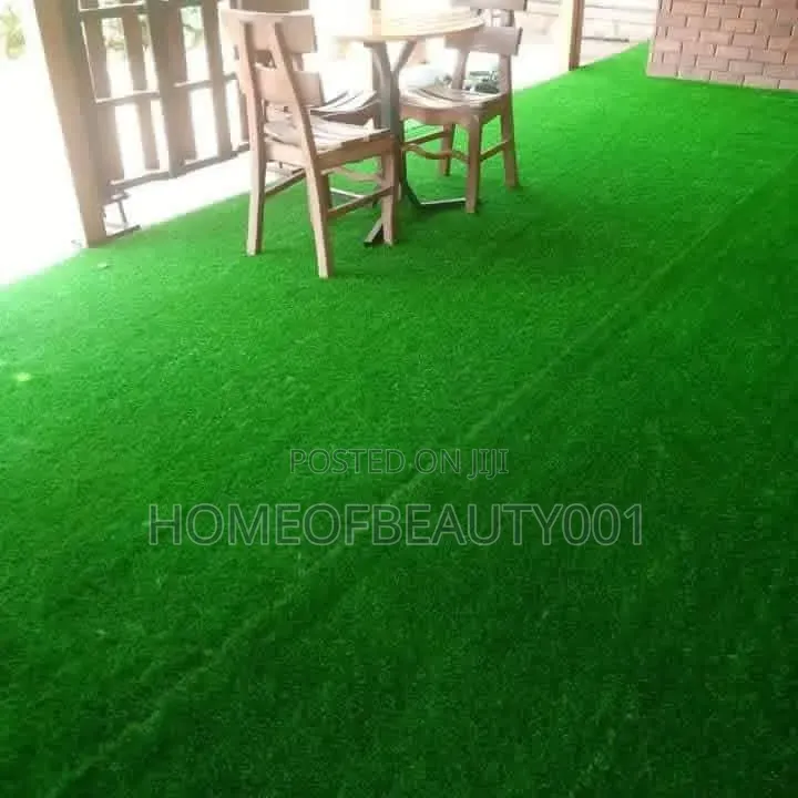 Green Grass Carpet