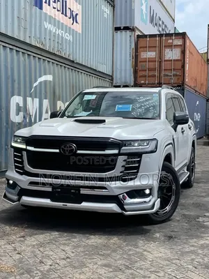 Toyota Land Cruiser Prado 2023