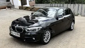 BMW 118i 2015 Black