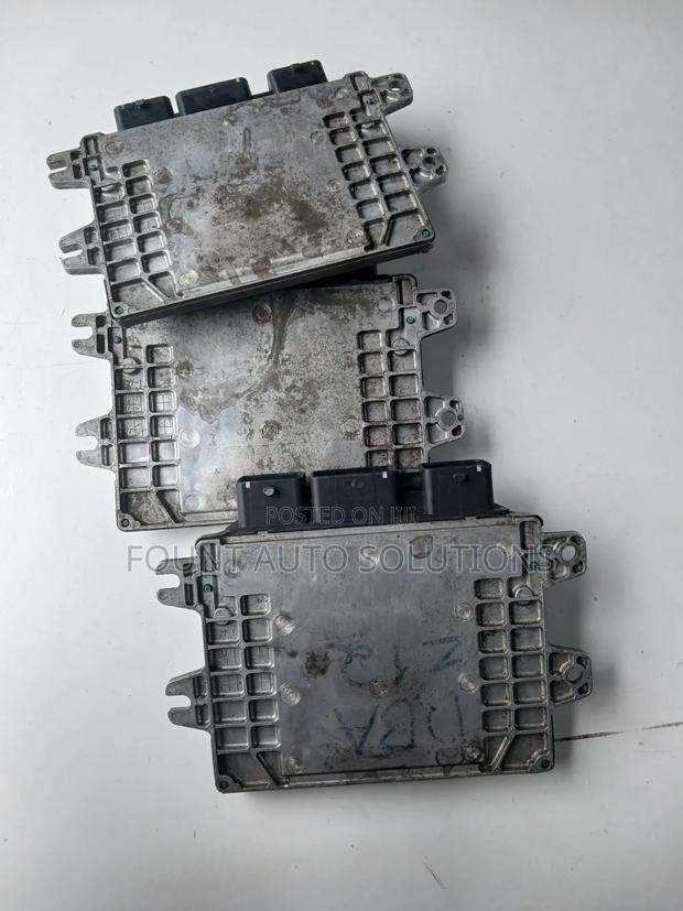 Engine Computer Nissan Tiida - thumbnail 2