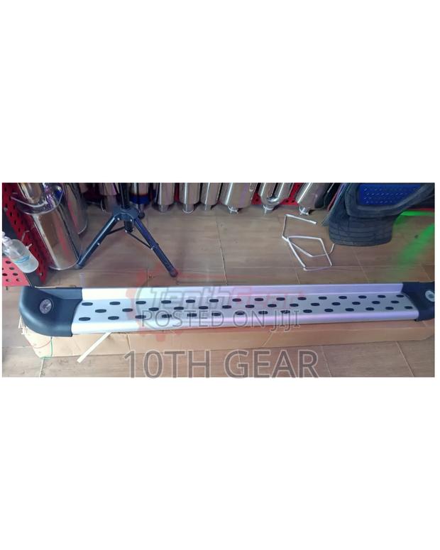 Side Step Mitsubishi Triton - main view