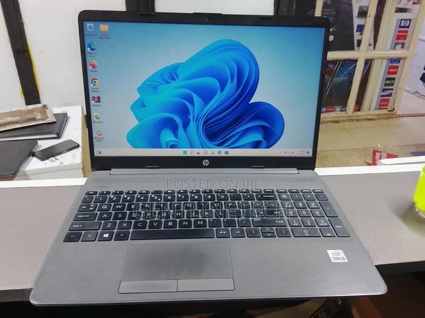 Laptop HP 250 G8 8GB Intel Core i5 SSD 512GB