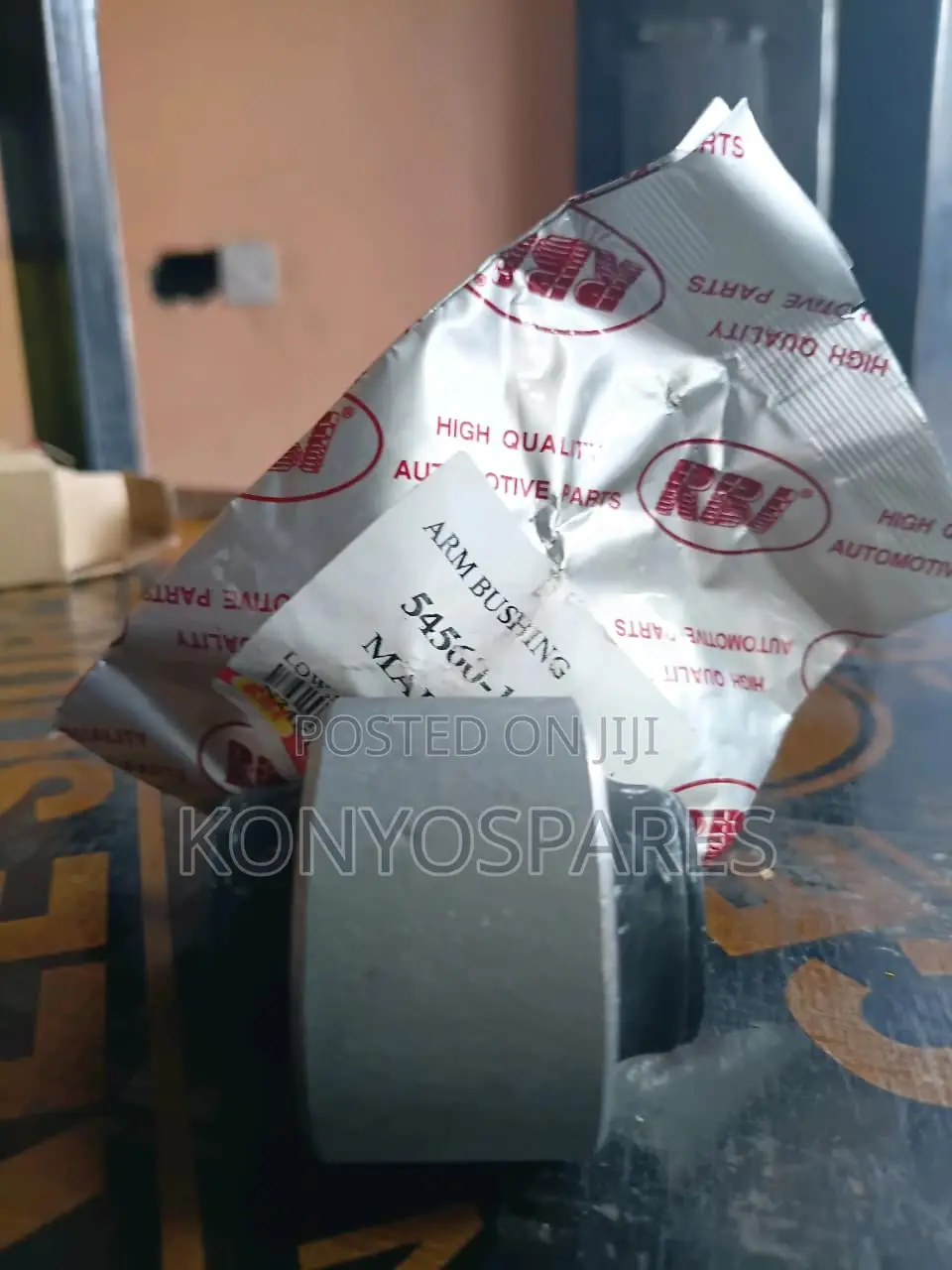 Small Control Arm Bushes Nissan Note