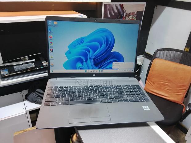 Laptop HP 250 G8 8GB Intel Core i5 SSD 512GB