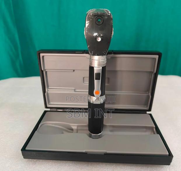 Opthalmoscope