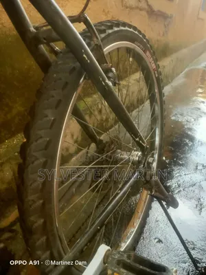 Mountain Bike Size 26 Front Suspension 21 Speeds, Aluminium Frame