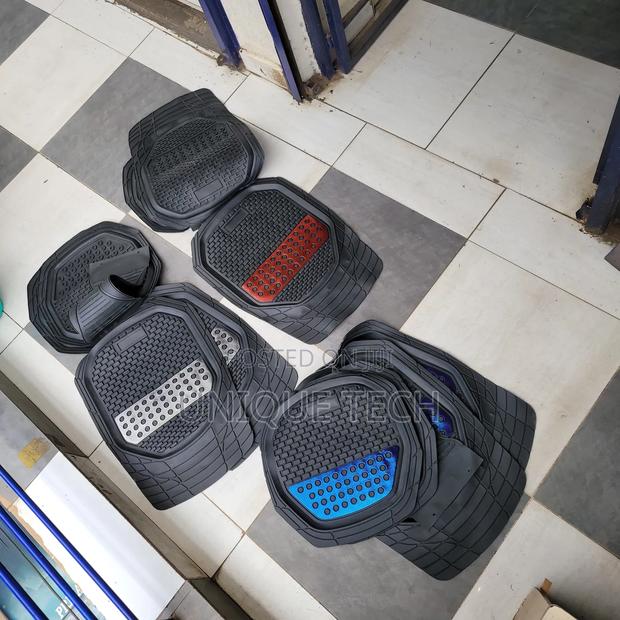 Car Floor Mats With Color Patch (Blue/Red/Silver)