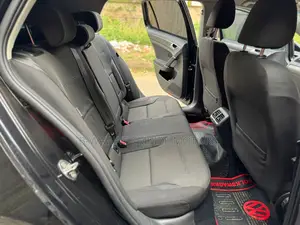 Volkswagen Golf TSI S FWD 2018 Black