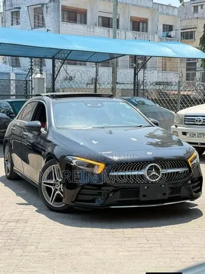 Mercedes-Benz A-Class 2018 Black