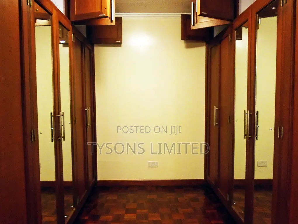 4bdrm Apartment in Westlands, Raphta Road Area for rent